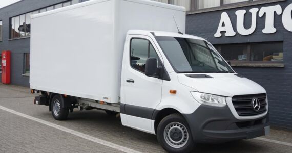 Sprinter  316 cdi LANG - MET ALU KAST + LAADLIFT - Slechts 60000 km ! 