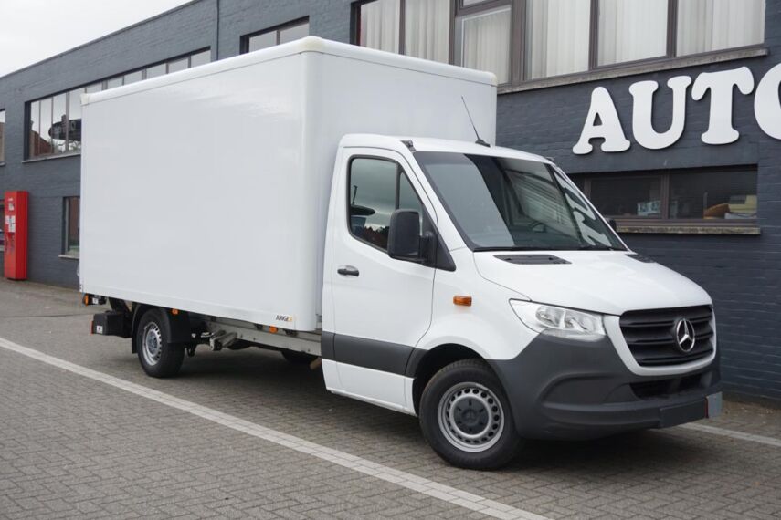 Sprinter  316 cdi LANG - MET ALU KAST + LAADLIFT - Slechts 60000 km ! 