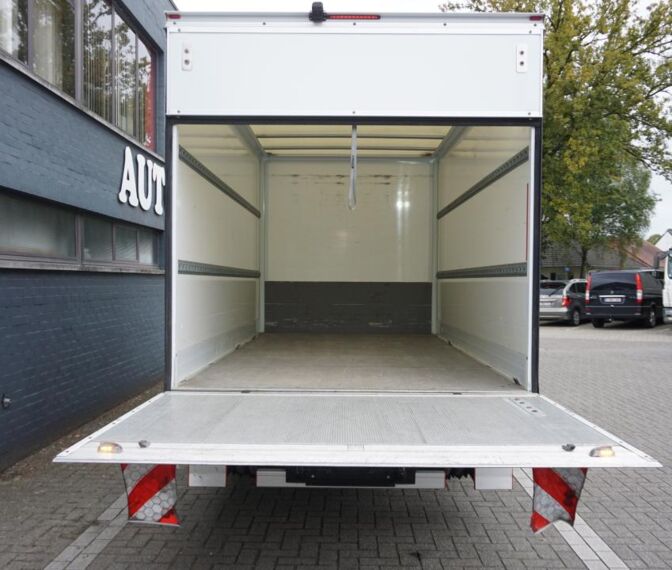 Sprinter  316 cdi LANG - MET ALU KAST + LAADLIFT - Slechts 60000 km ! 